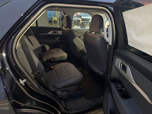 New 2026 Ford Explorer Active AWD/4WD image 24
