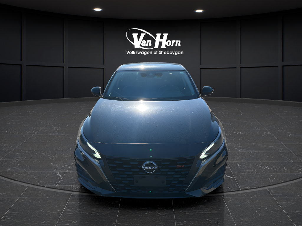 Certified 2024 Nissan Altima 2.5 SR FWD image 2