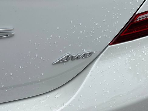 Used 2025 Genesis G70 2.5T AWD/4WD image 12