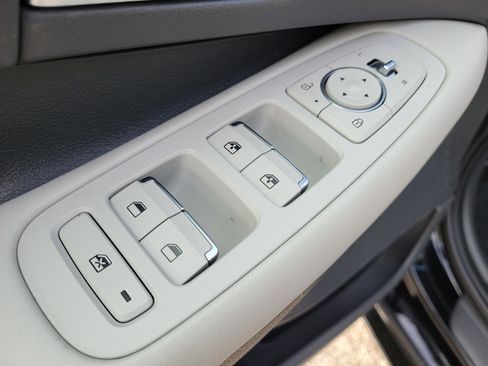 Used 2025 Hyundai Sonata SEL image 15