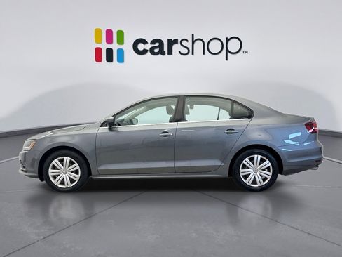 Used 2017 Volkswagen Jetta S image 2