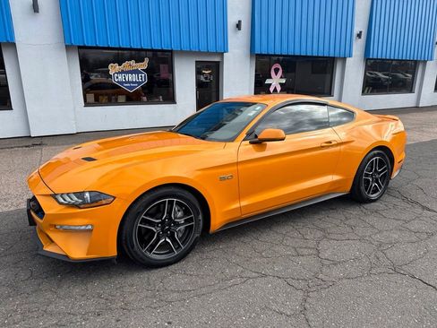 Used 2018 Ford Mustang GT RWD image 1