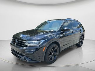 Used 2024 Volkswagen Tiguan SE R-Line FWD video 1