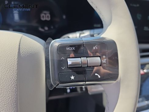 New 2026 Hyundai Santa Fe SE image 14