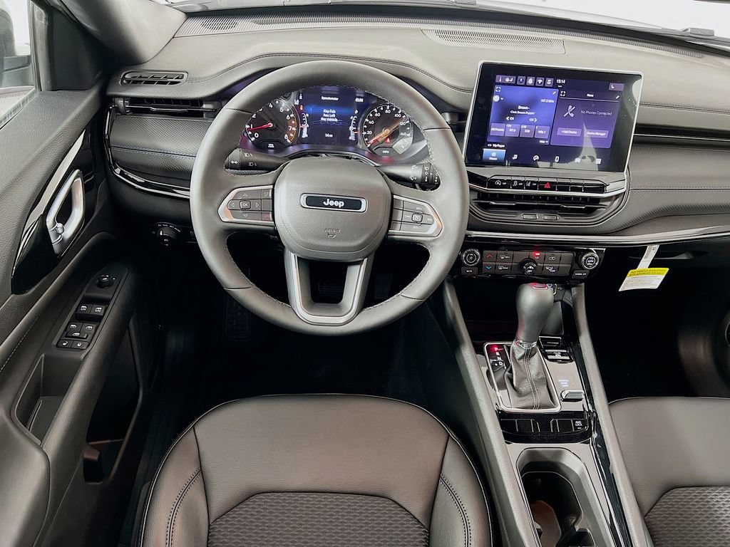 New 2026 Jeep Compass Latitude AWD/4WD image 22