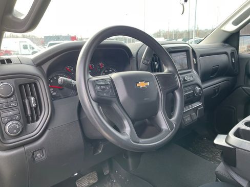 Used 2022 Chevrolet Silverado 1500 Custom image 19