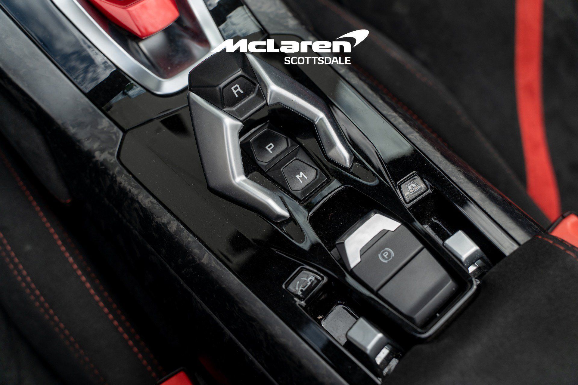 Used 2019 Lamborghini Huracan Performante AWD/4WD image 17
