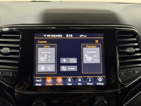 Used 2020 Jeep Grand Cherokee Limited AWD/4WD image 35
