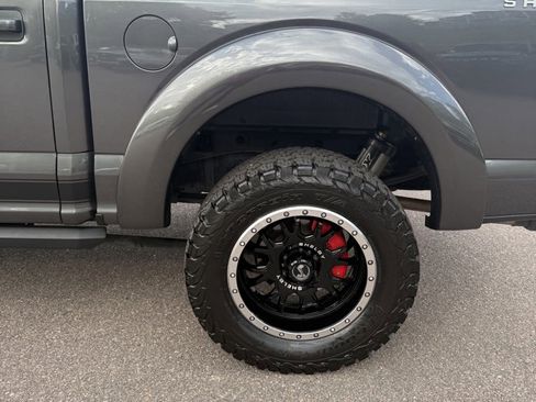 Used 2020 Ford F150 Lariat w/ Equipment Group 502A Luxury image 32