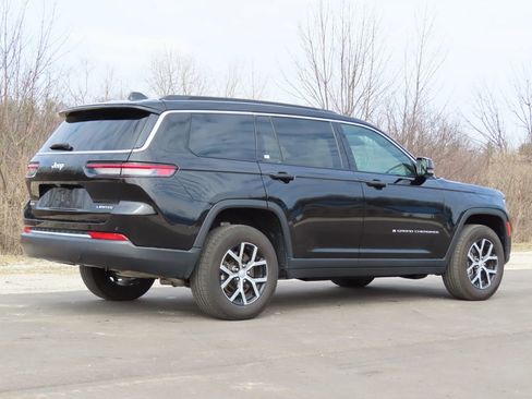 Certified 2024 Jeep Grand Cherokee L Limited image 3