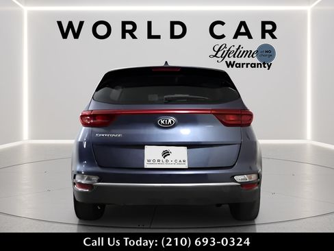 Used 2020 Kia Sportage LX FWD image 3