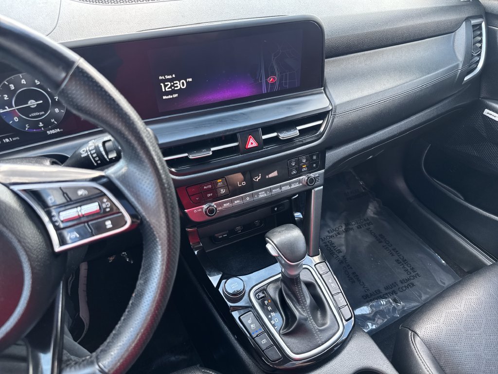 Used 2024 Kia Seltos SX w/ SX Sunroof Package AWD/4WD image 22