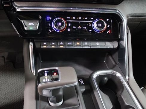 New 2026 GMC Sierra 1500 Denali AWD/4WD image 36