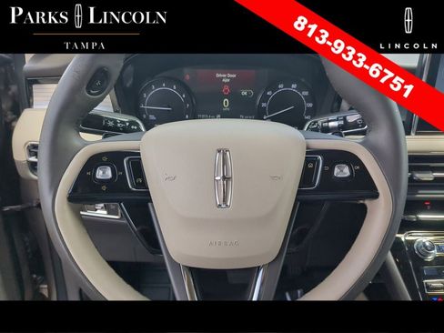 Certified 2020 Lincoln Corsair FWD w/ Rear Removable Package Tray image 28