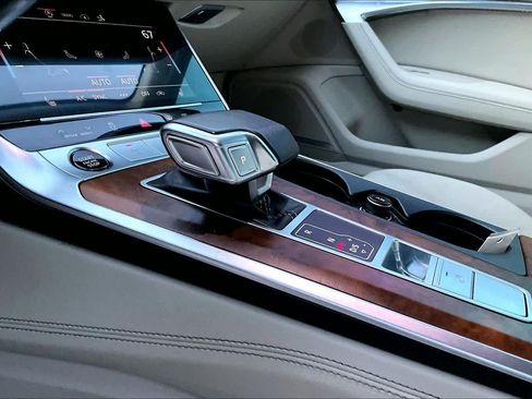 Certified 2023 Audi A7 3.0T Premium Plus AWD/4WD image 17