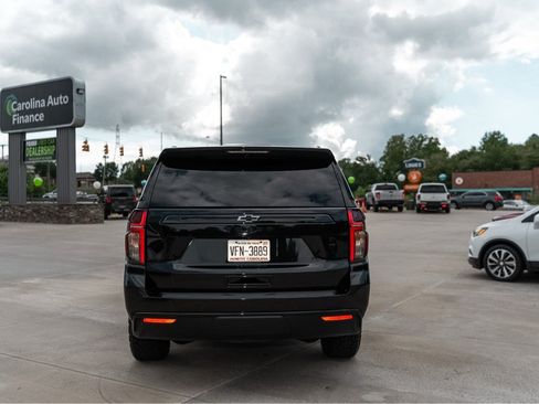 Used 2023 Chevrolet Tahoe Z71 w/ Z71 Off-Road Package AWD/4WD image 4