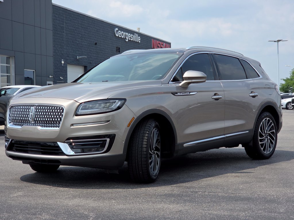 Used 2020 Lincoln Nautilus Reserve w/ Equipment Group 201A AWD/4WD image 14