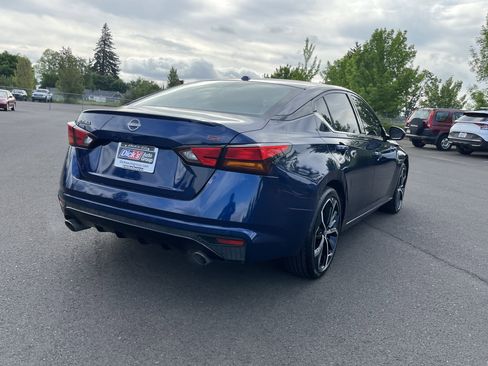 Used 2023 Nissan Altima 2.5 SR FWD image 5