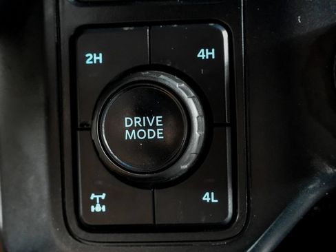 Used 2023 Ford F250 Lariat w/ Chrome Package AWD/4WD image 26