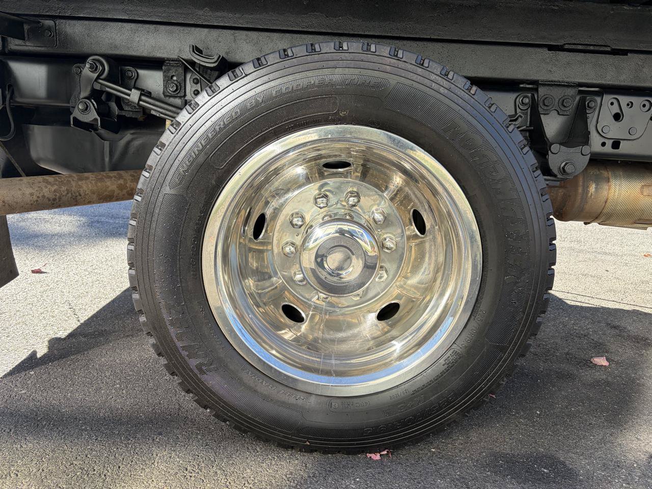 Used 2022 Ford F550 4x4 Regular Cab Super Duty image 14