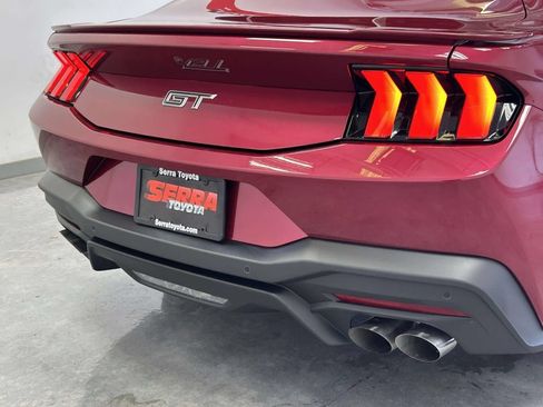 Used 2025 Ford Mustang GT Premium RWD image 13