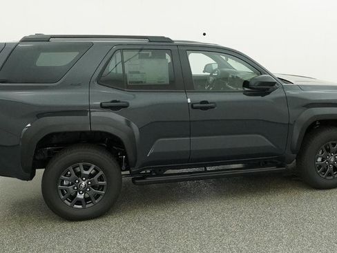 New 2026 Toyota 4Runner SR5 RWD image 31