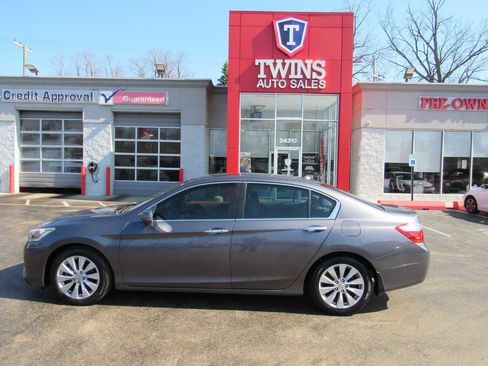 Used 2015 Honda Accord EX-L image 8