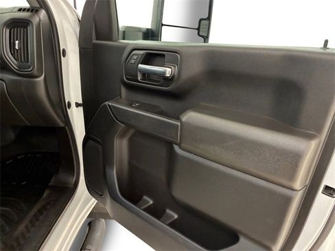 Used 2021 Chevrolet Silverado 2500 W/T w/ WT Fleet Convenience Package image 15