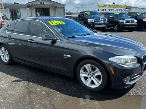Used 2012 BMW 528i xDrive Sedan image 2