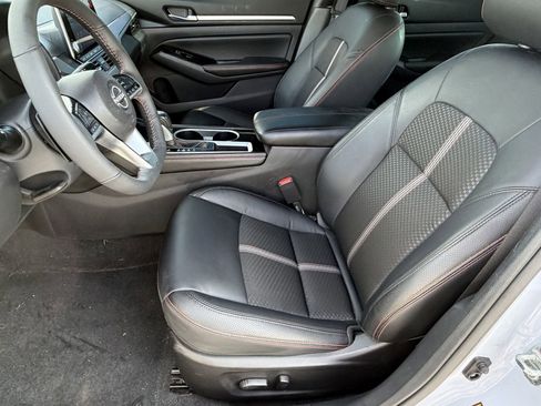 Certified 2024 Nissan Altima 2.5 SR image 25