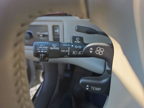 Used 1998 Cadillac De Ville image 22