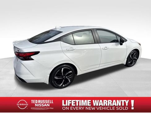 New 2025 Nissan Versa SR image 6