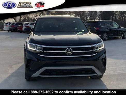 Used 2023 Volkswagen Atlas SE image 2