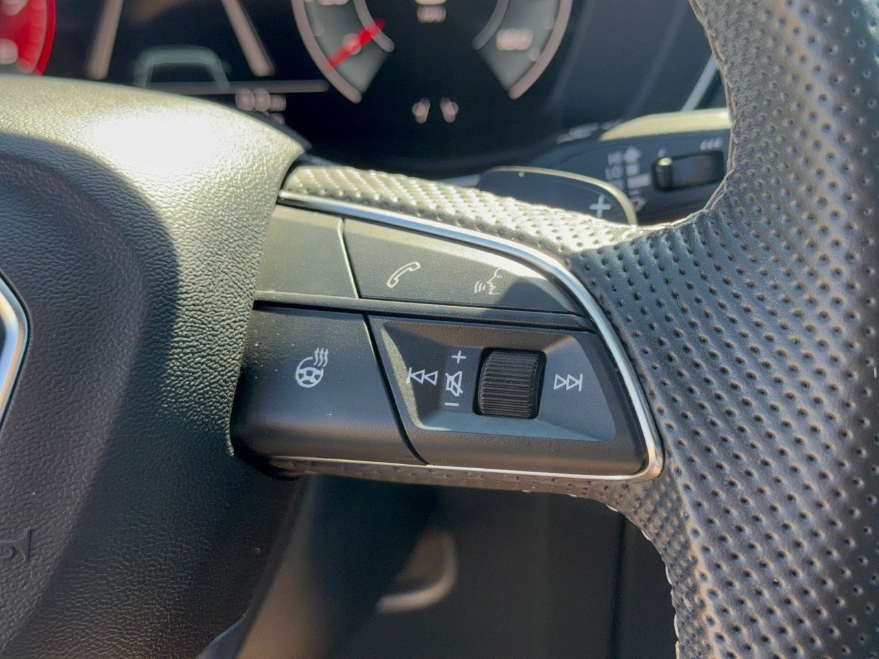 Used 2023 Audi SQ5 Prestige AWD/4WD image 19