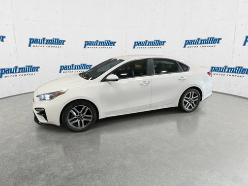 Used 2019 Kia Forte S FWD image 5
