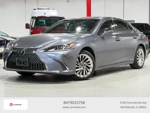 Used 2019 Lexus ES 300h FWD image 1