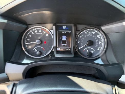 Used 2023 Toyota Tacoma TRD Sport w/ TRD Premium Sport Package AWD/4WD image 24