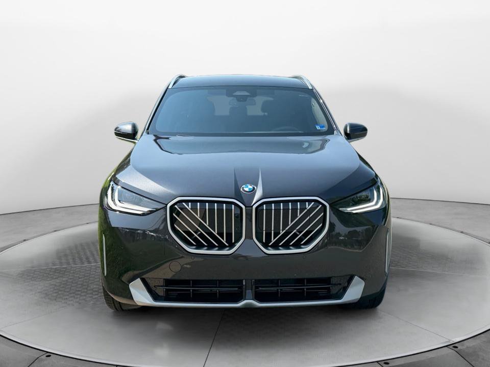 New 2026 BMW X3 xDrive30i w/ Premium Package AWD/4WD image 2