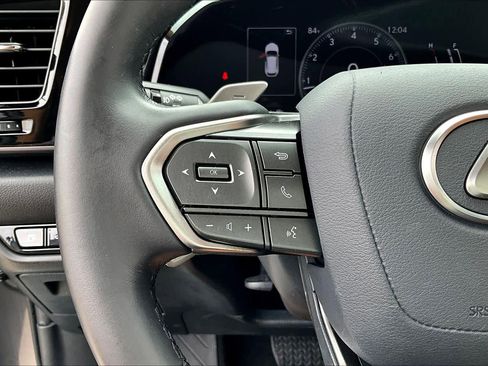 Used 2025 Lexus NX 250 FWD w/ Towing Package (2000 Lbs) image 21