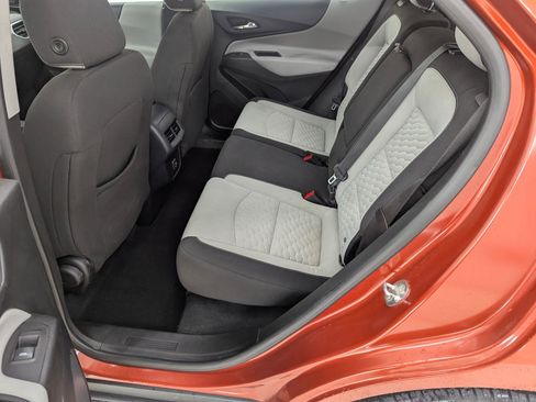 Used 2020 Chevrolet Equinox LS image 14