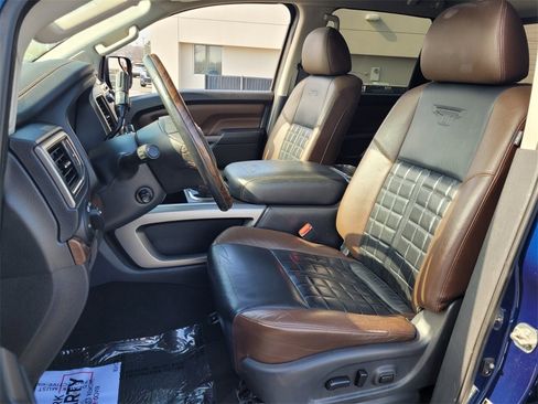 Used 2017 Nissan Titan Platinum Reserve image 5