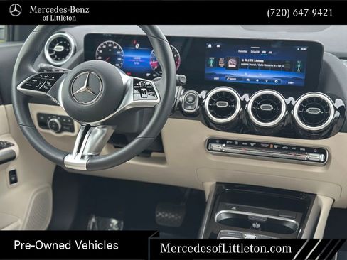 Used 2025 Mercedes-Benz GLA 250 4MATIC image 25