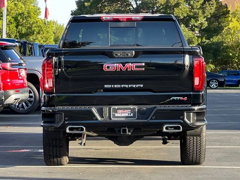 Used 2025 GMC Sierra 1500 AT4 w/ Technology Package image 6