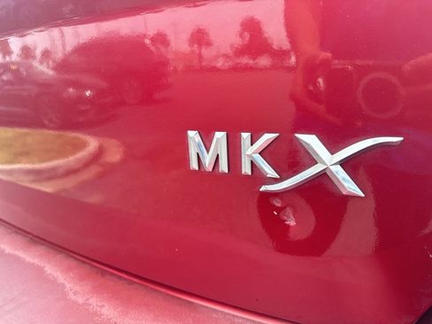 Used 2014 Lincoln MKX FWD w/ Equipment Group 101A image 13