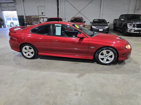 Used 2006 Pontiac GTO image 16