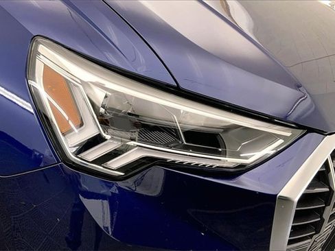 Certified 2025 Audi Q3 2.0T Premium Plus image 28