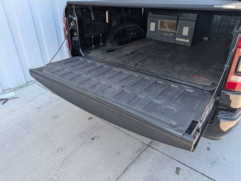 Used 2024 RAM 1500 Laramie AWD/4WD image 16