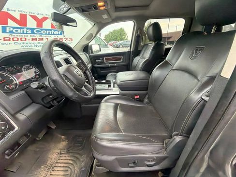 Used 2012 RAM 1500 Laramie AWD/4WD image 10