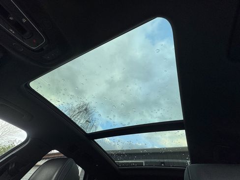 Used 2018 Audi SQ5 Premium Plus w/ Navigation Package image 32