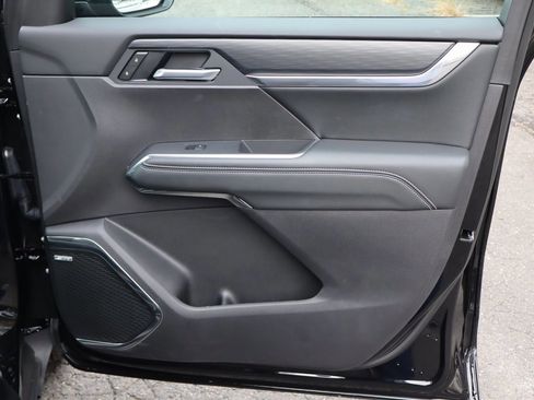 New 2025 GMC Acadia Elevation w/ Elevation Premium Package image 26